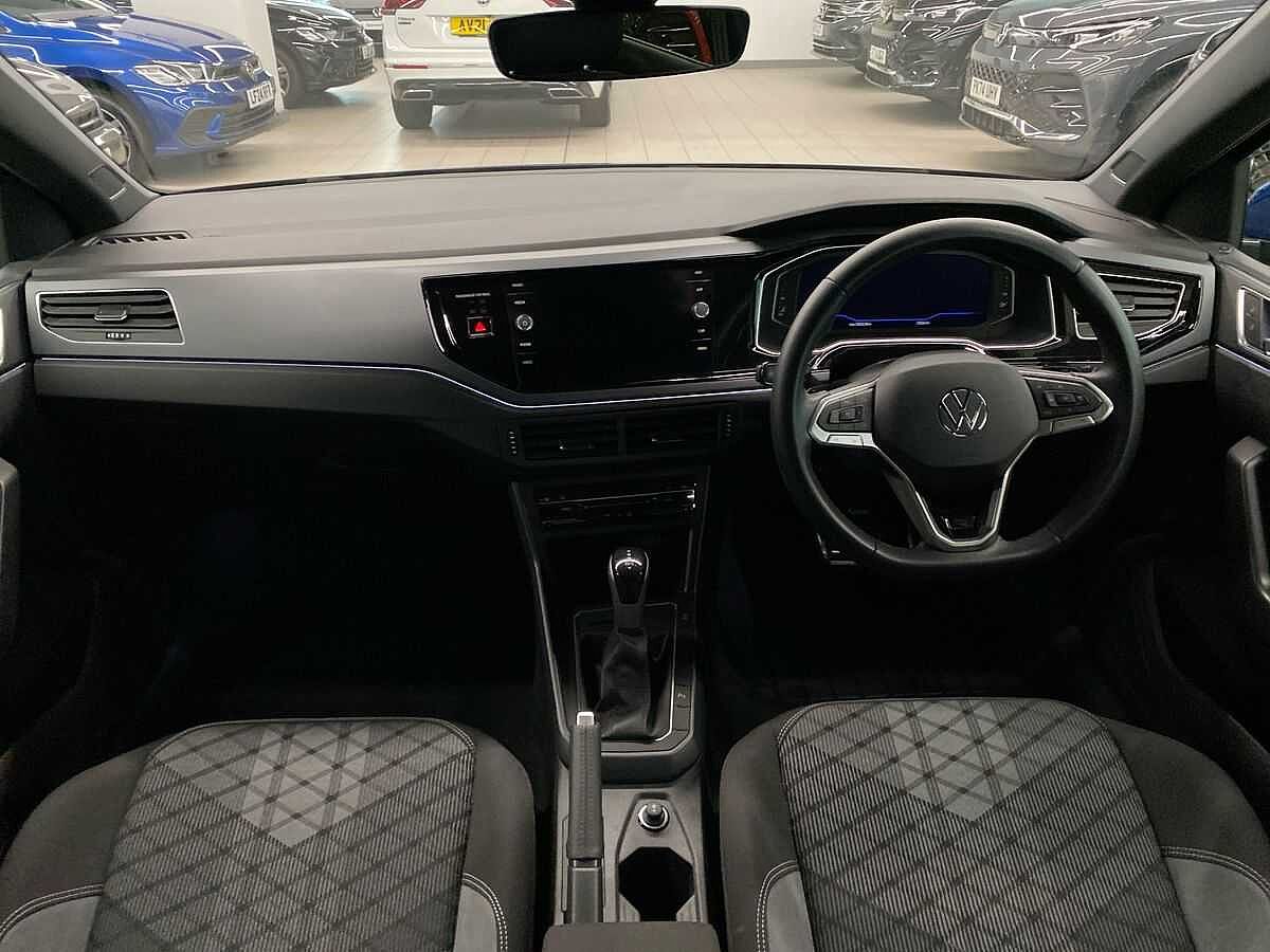 Volkswagen Polo MK6 Facelift 1.0 TSI (110ps) R-Line DSG